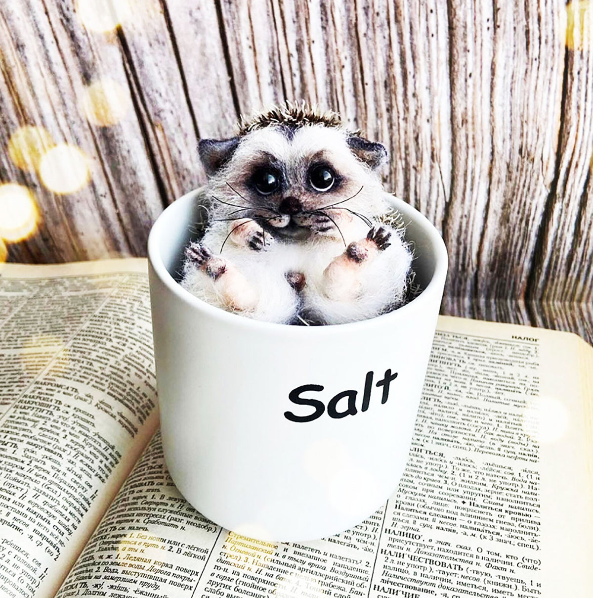 Miniature Felt Animal Statue - Hedgehog