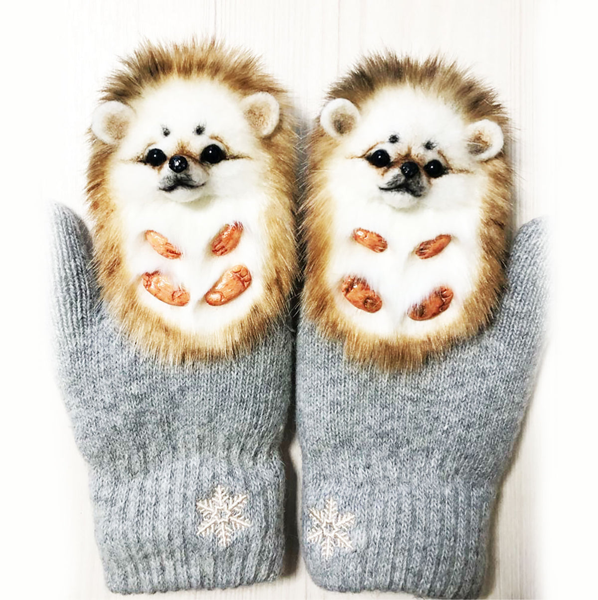 3D Felt Hedgehog Mittens - Pet Universe