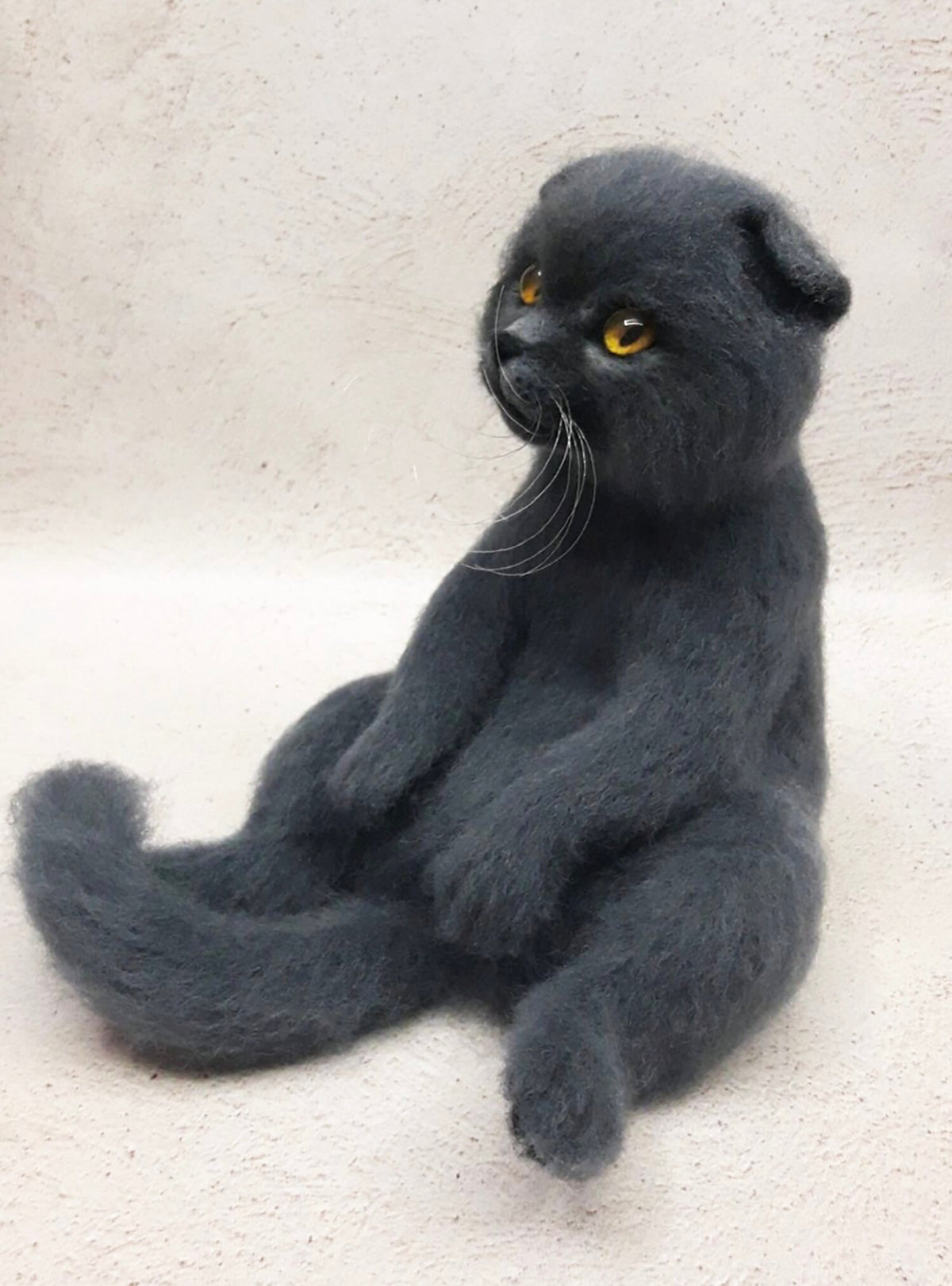 FELT Cat Statue - British Shorthair