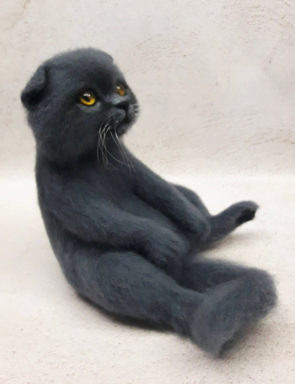 FELT Cat Statue - British Shorthair