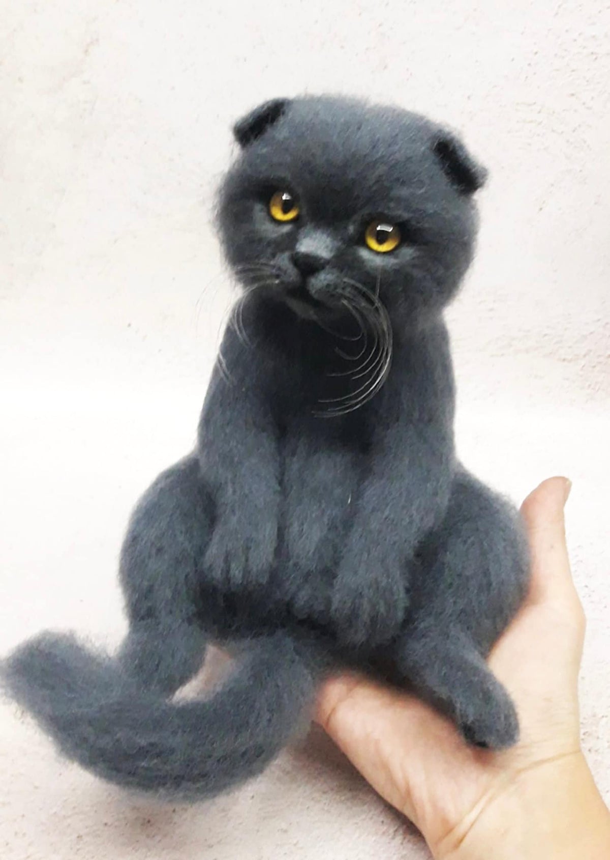 FELT Cat Statue - British Shorthair