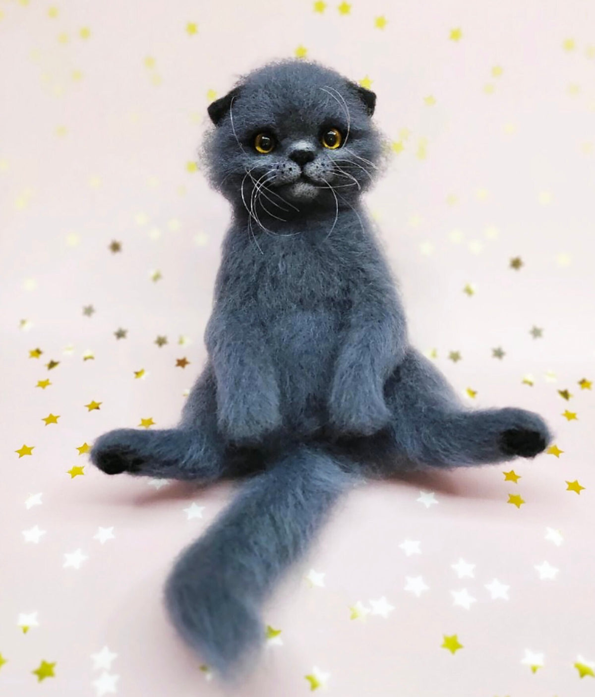FELT Cat Statue - British Shorthair